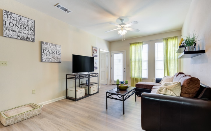 high view off campus apartments near utsa san antonio fully furnished living room 50 inch smart tv included common area